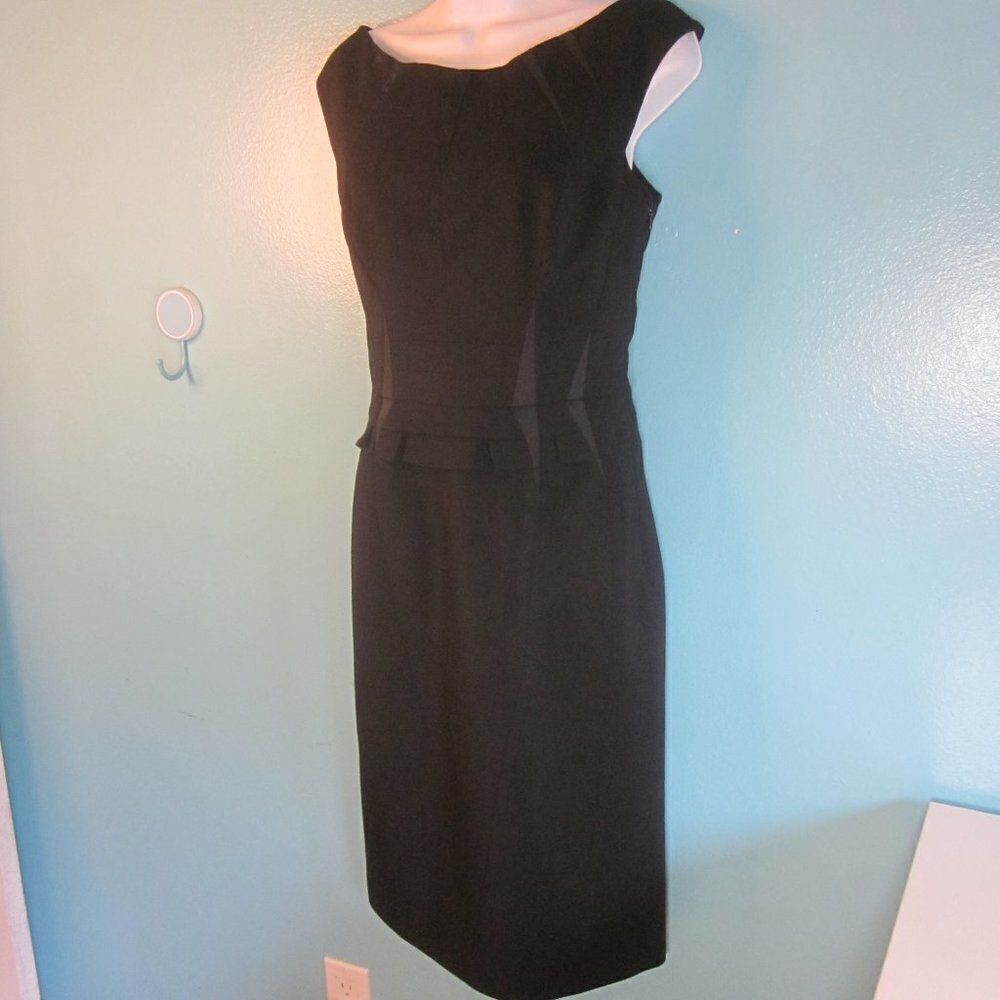 Karen Millen Womens Size 8 UK / 4 US Black Wool Blend Sheath Dress  Side Zip